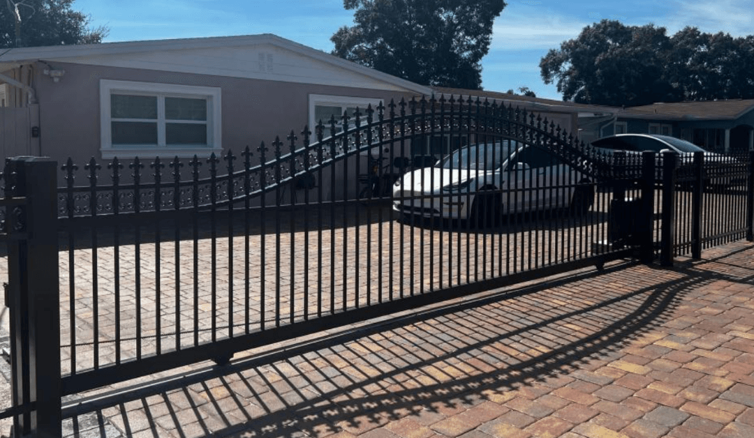 Top Privacy Fence Options – Privacy Fences in Tampa