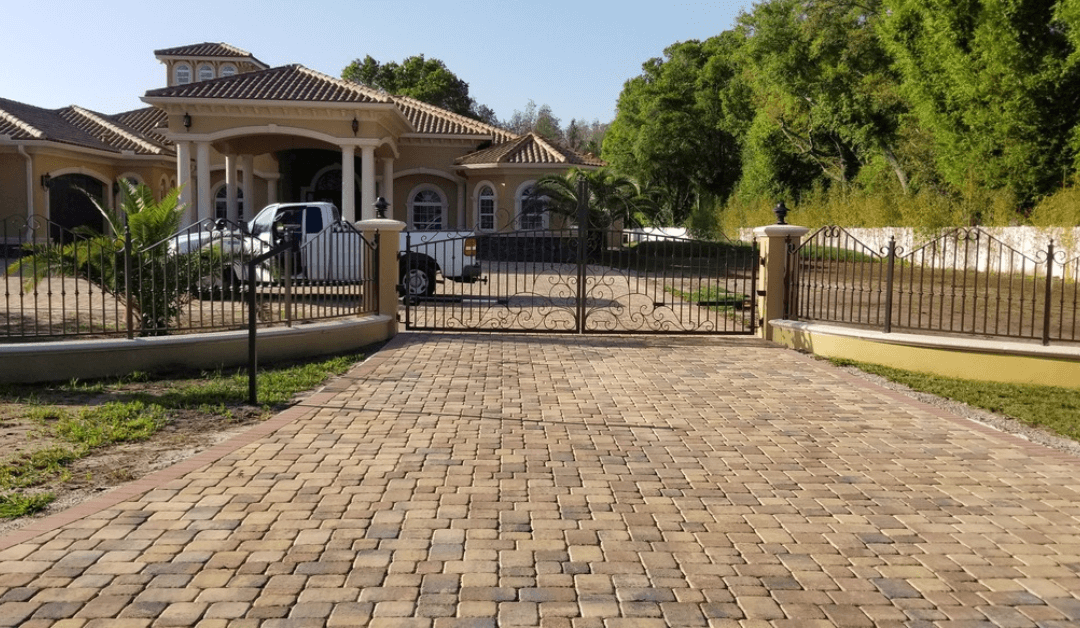 Expert Fence Selection Guide for Tampa Homes