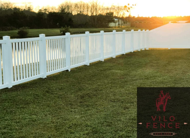 Vinyl PVC fence installed in Tampa